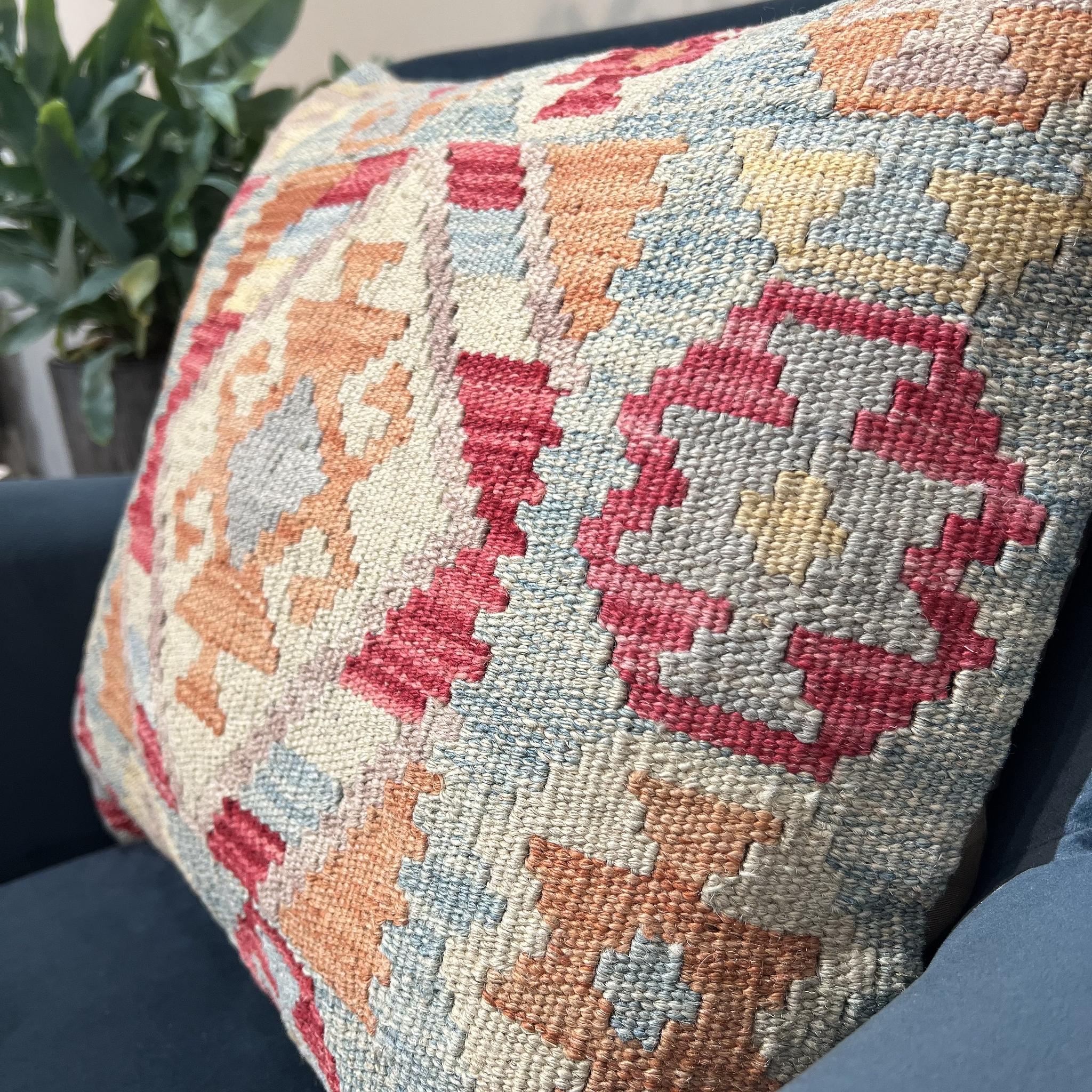 Kundoz Kilim Cushion