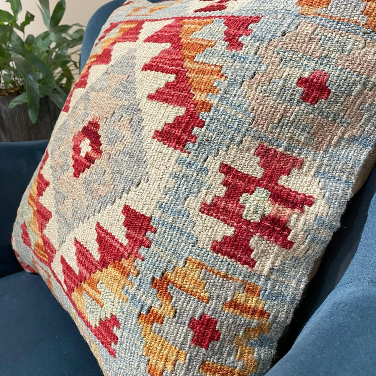 Kundoz Kilim Cushion