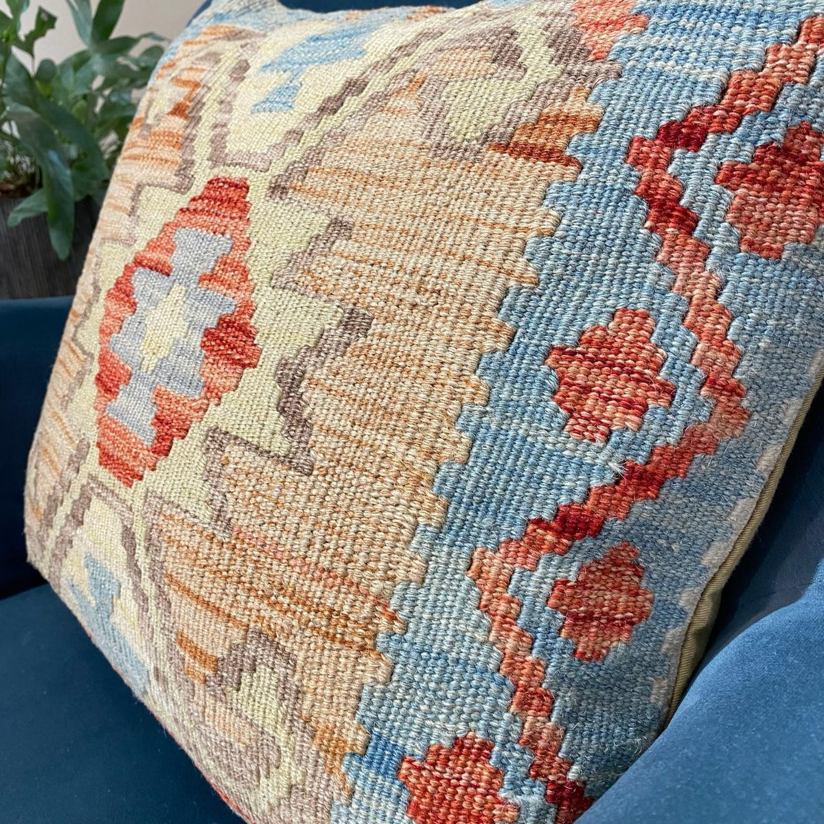 Kundoz Kilim Cushion