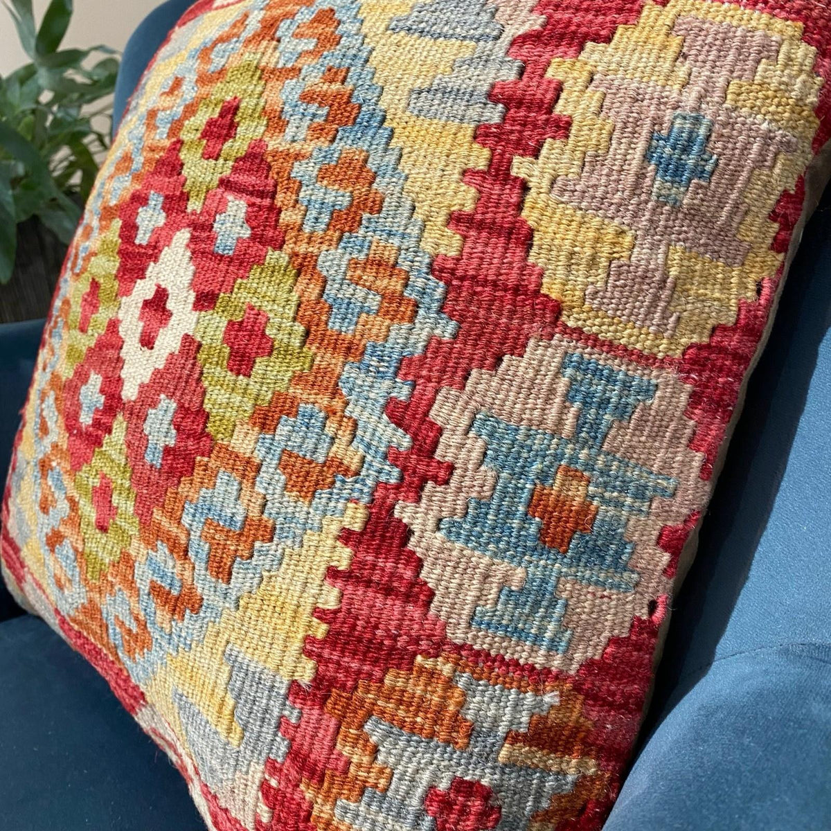 Kundoz Kilim Cushion