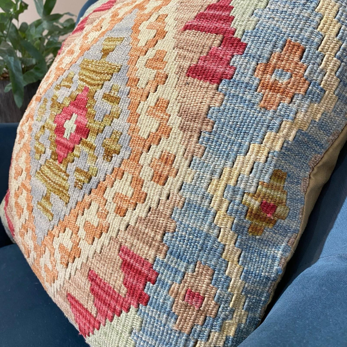 Kundoz Kilim Cushion