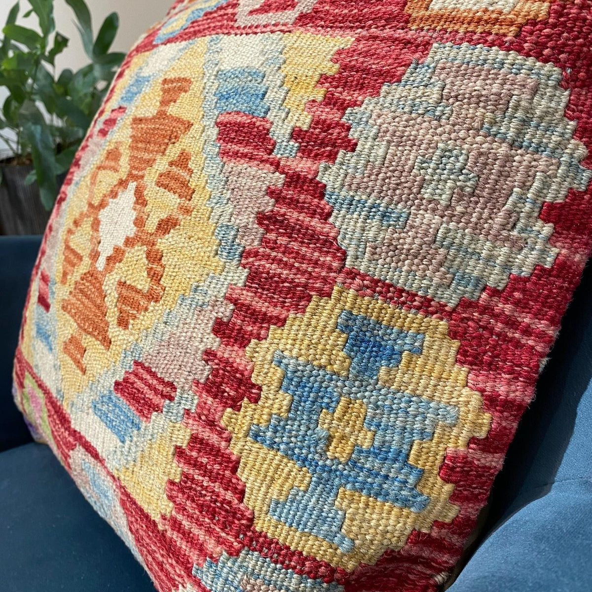 Kundoz Kilim Cushion