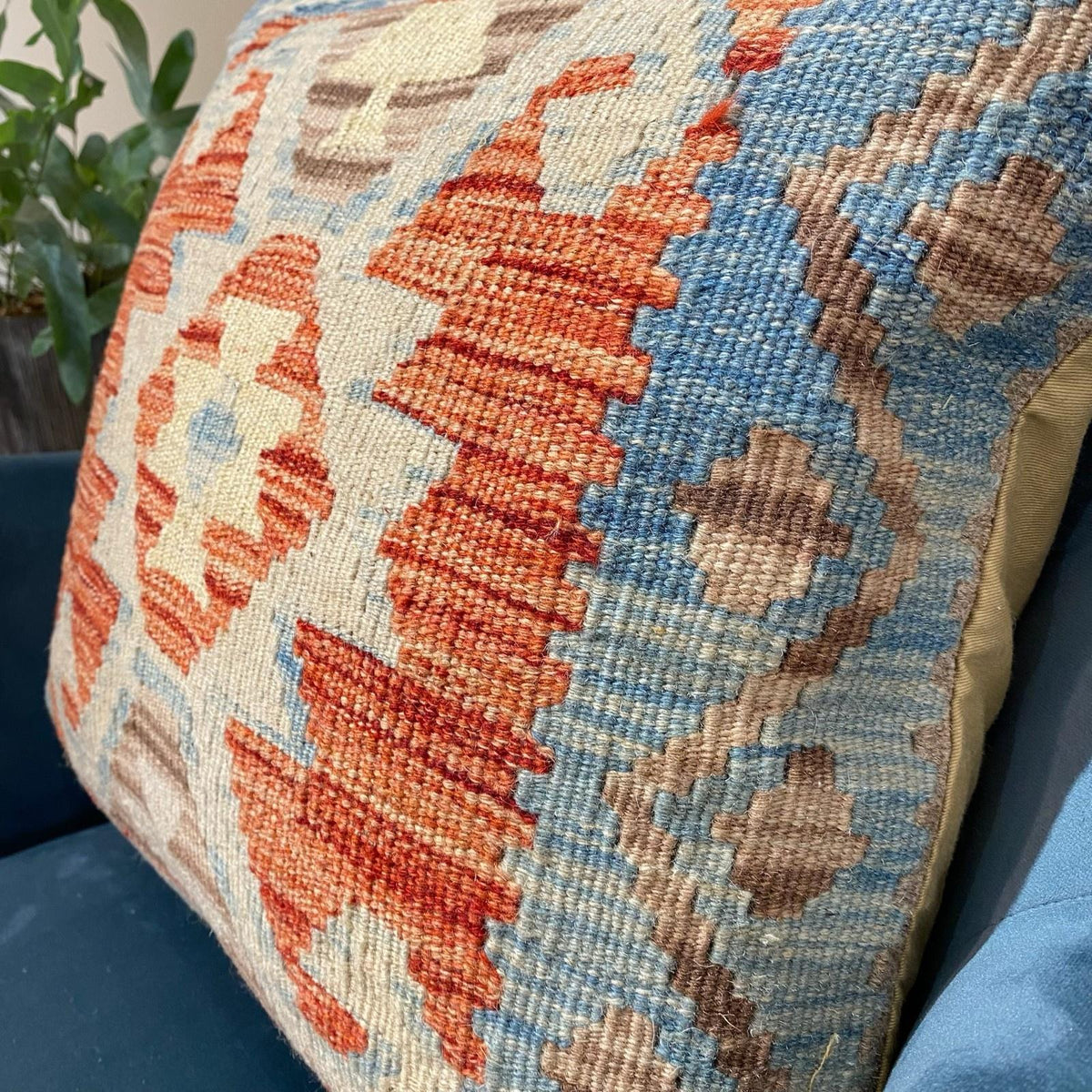 Kundoz Kilim Cushion