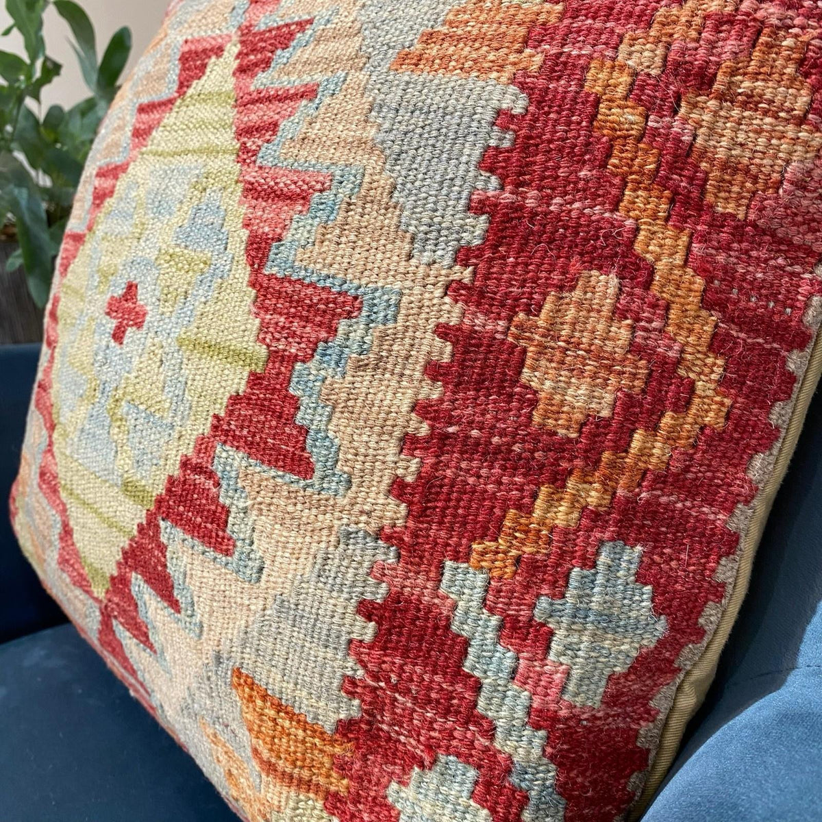 Kundoz Kilim Cushion