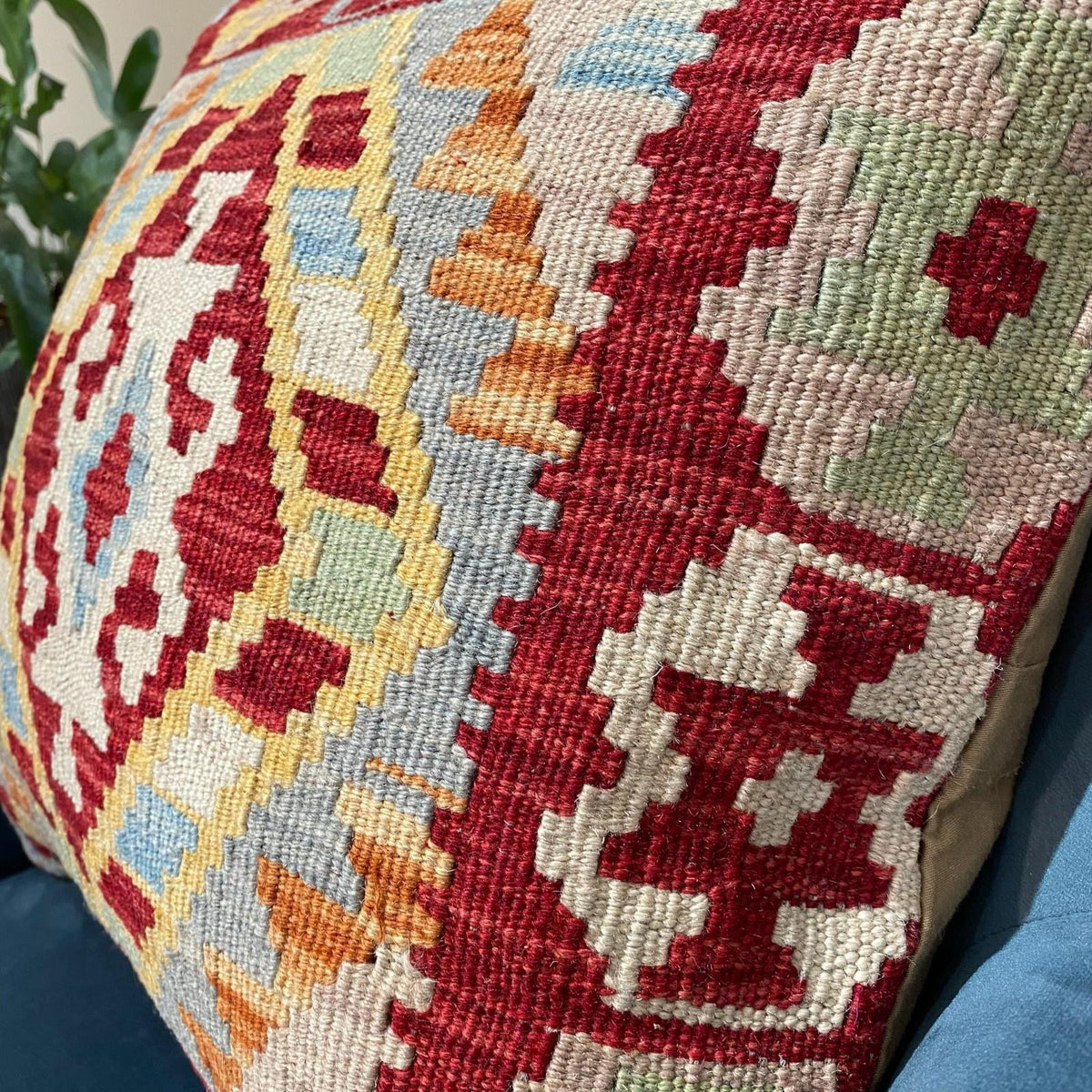 Kundoz Kilim Cushion