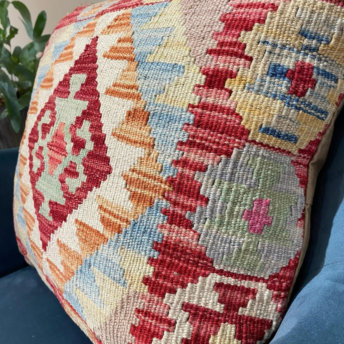 Kundoz Kilim Cushion