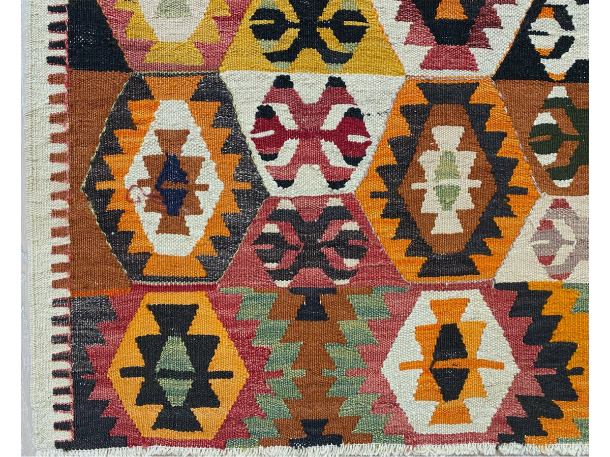 Vintage Yarn Kilim Rug