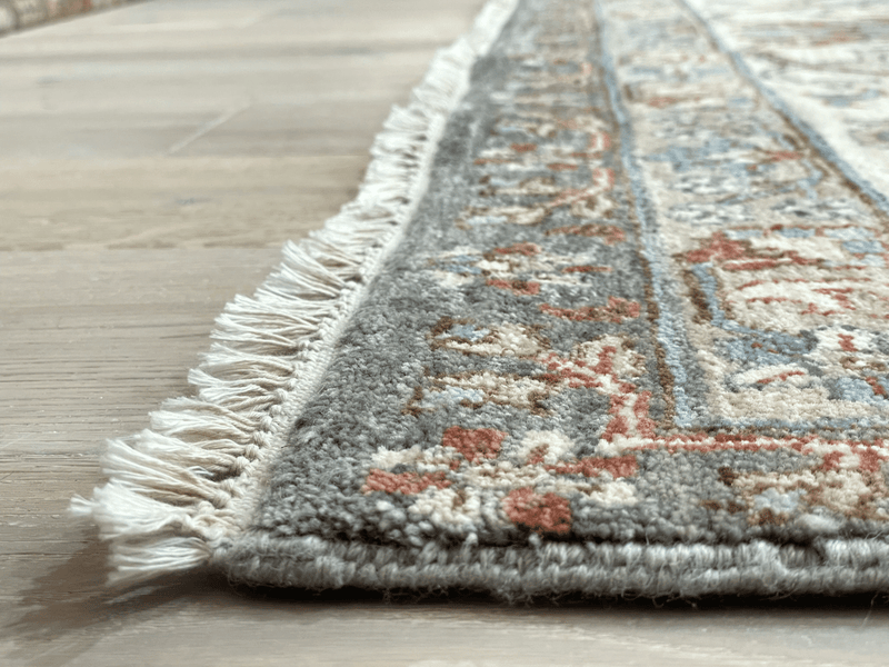 Large Classic Agra Rug